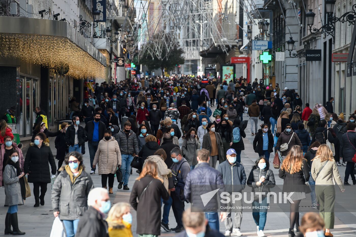 Spain New Year Preparations
