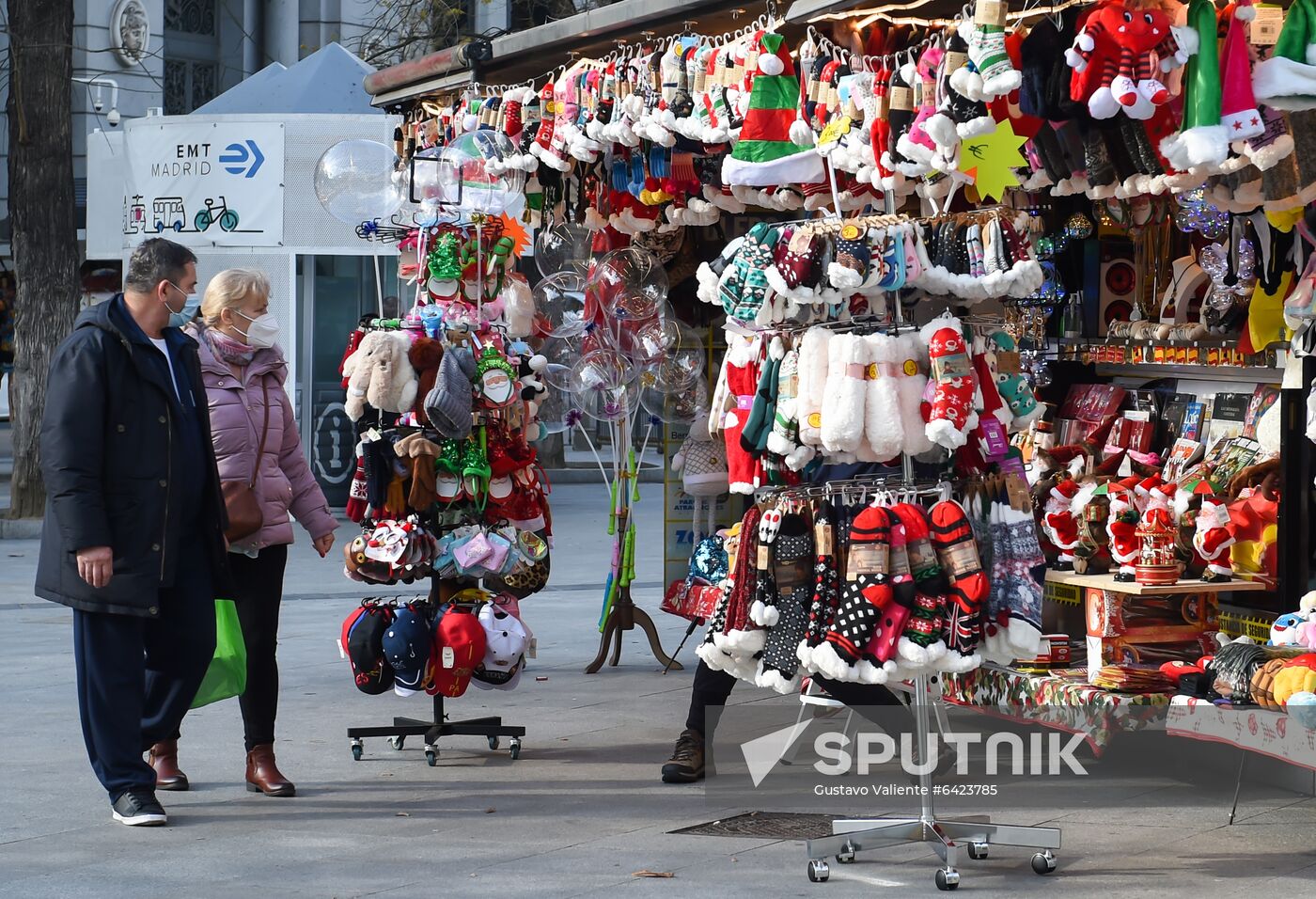 Spain New Year Preparations