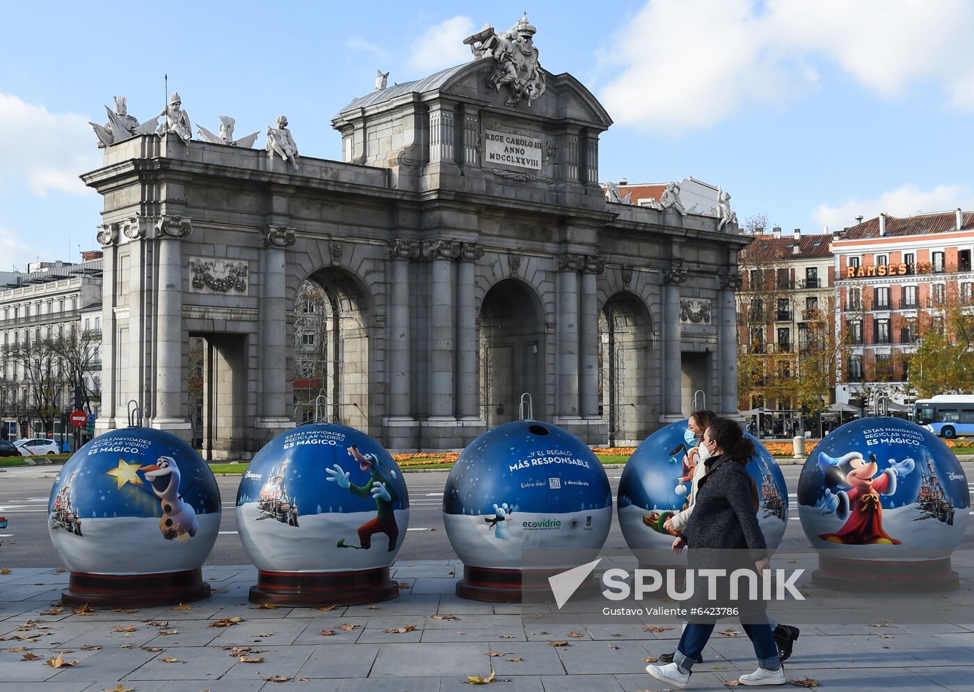 Spain New Year Preparations