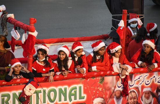 Pakistan Santa Claus Parade