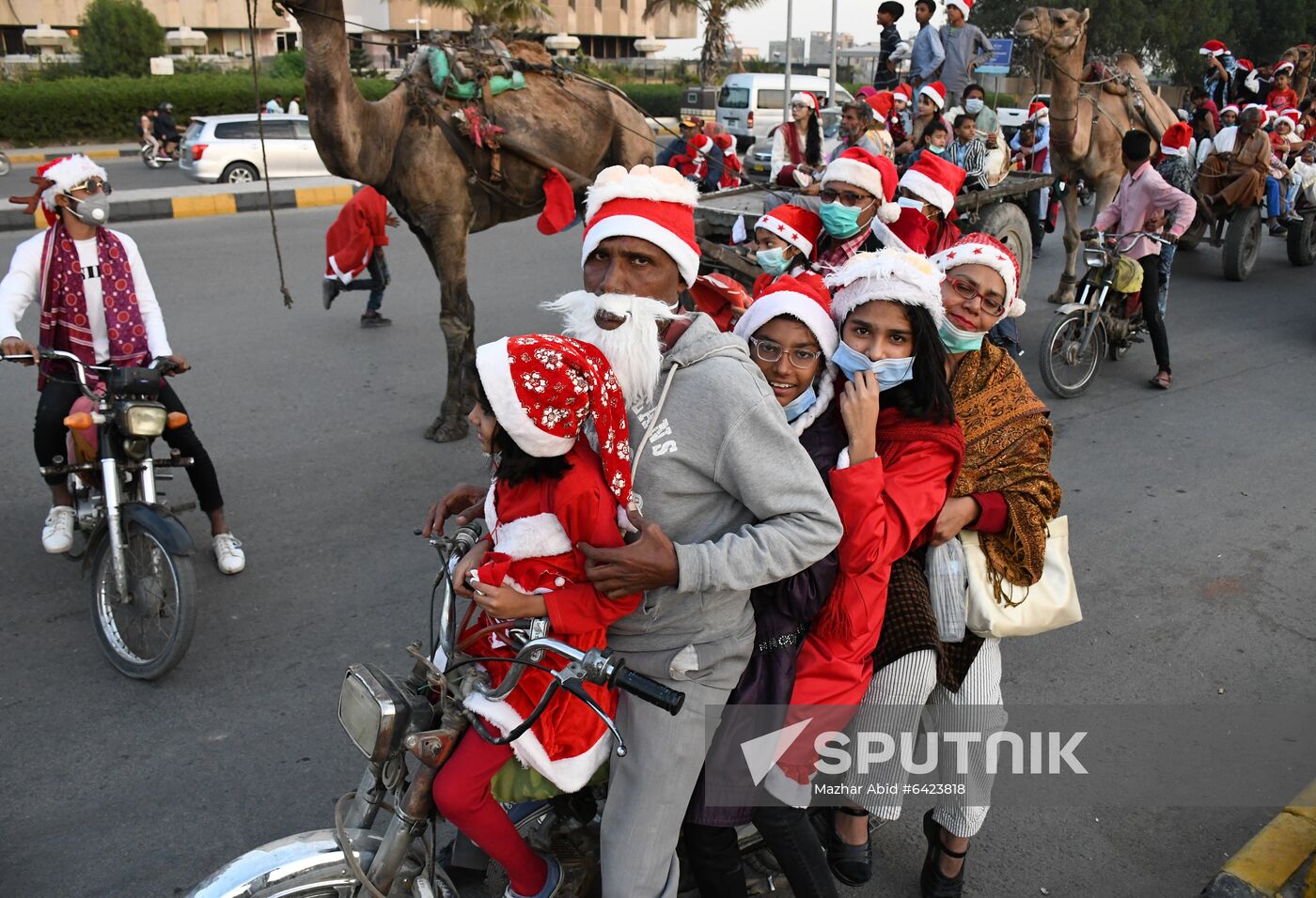 Pakistan Santa Claus Parade