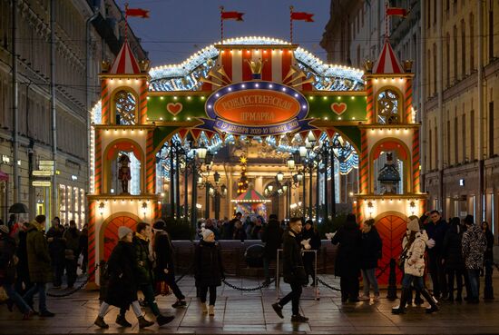 Russia New Year Preparations