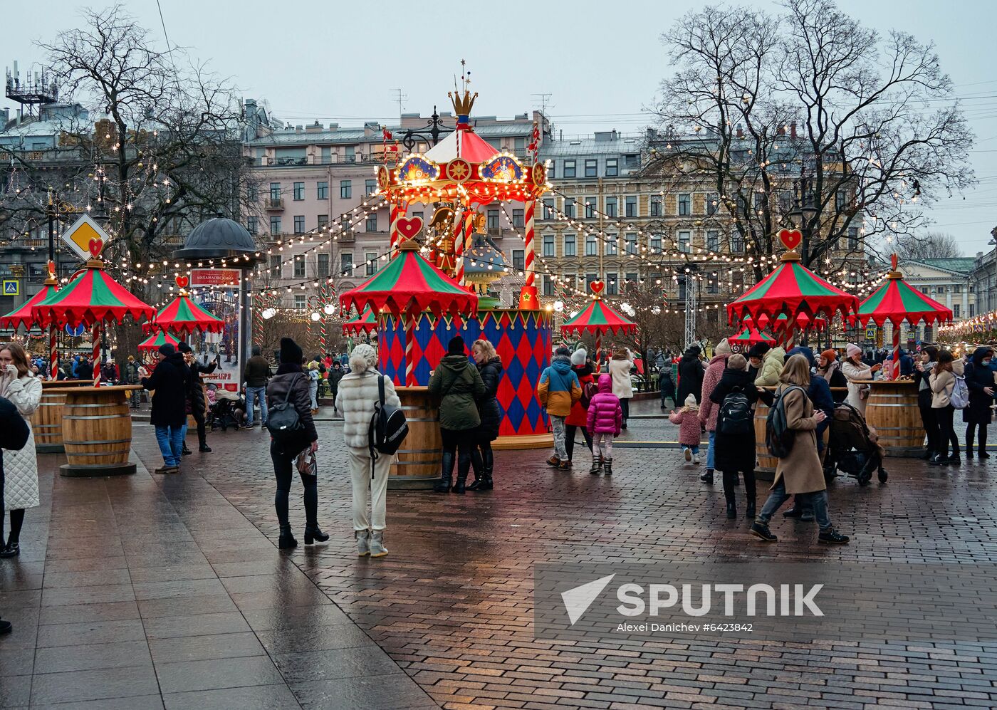 Russia New Year Preparations