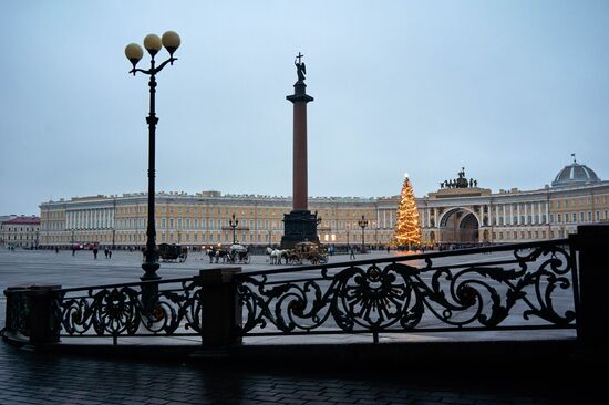 Russia New Year Preparations