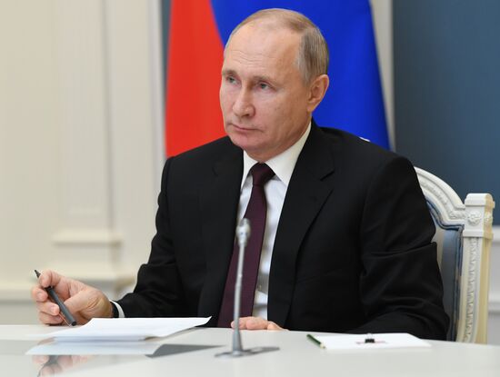 Russia Putin Coronavirus Vaccine Developers 