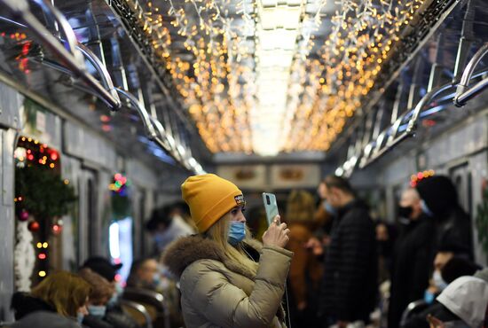 Russia New Year Preparations 