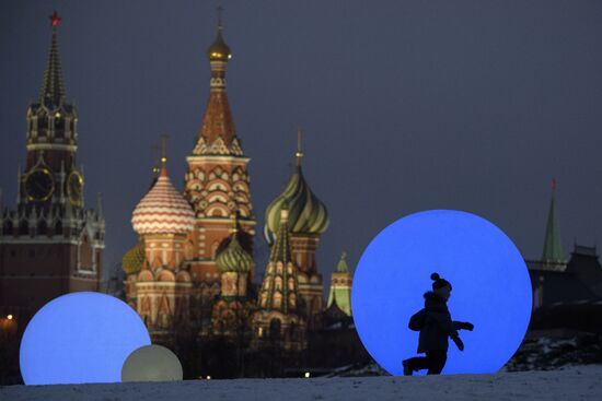 Russia New Year Preparations 