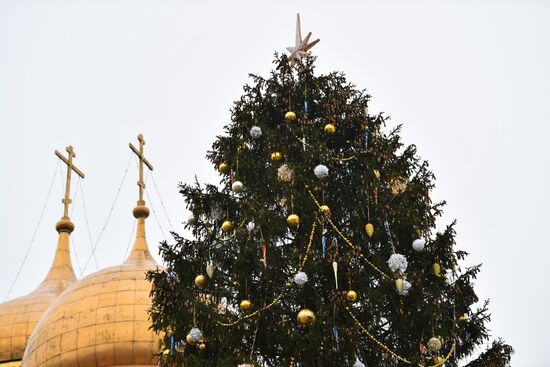 Russia New Year Preparations