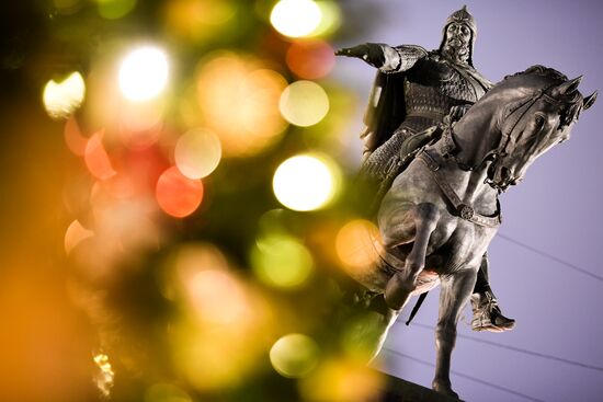 Russia New Year Preparations