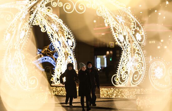 Russia New Year Preparations