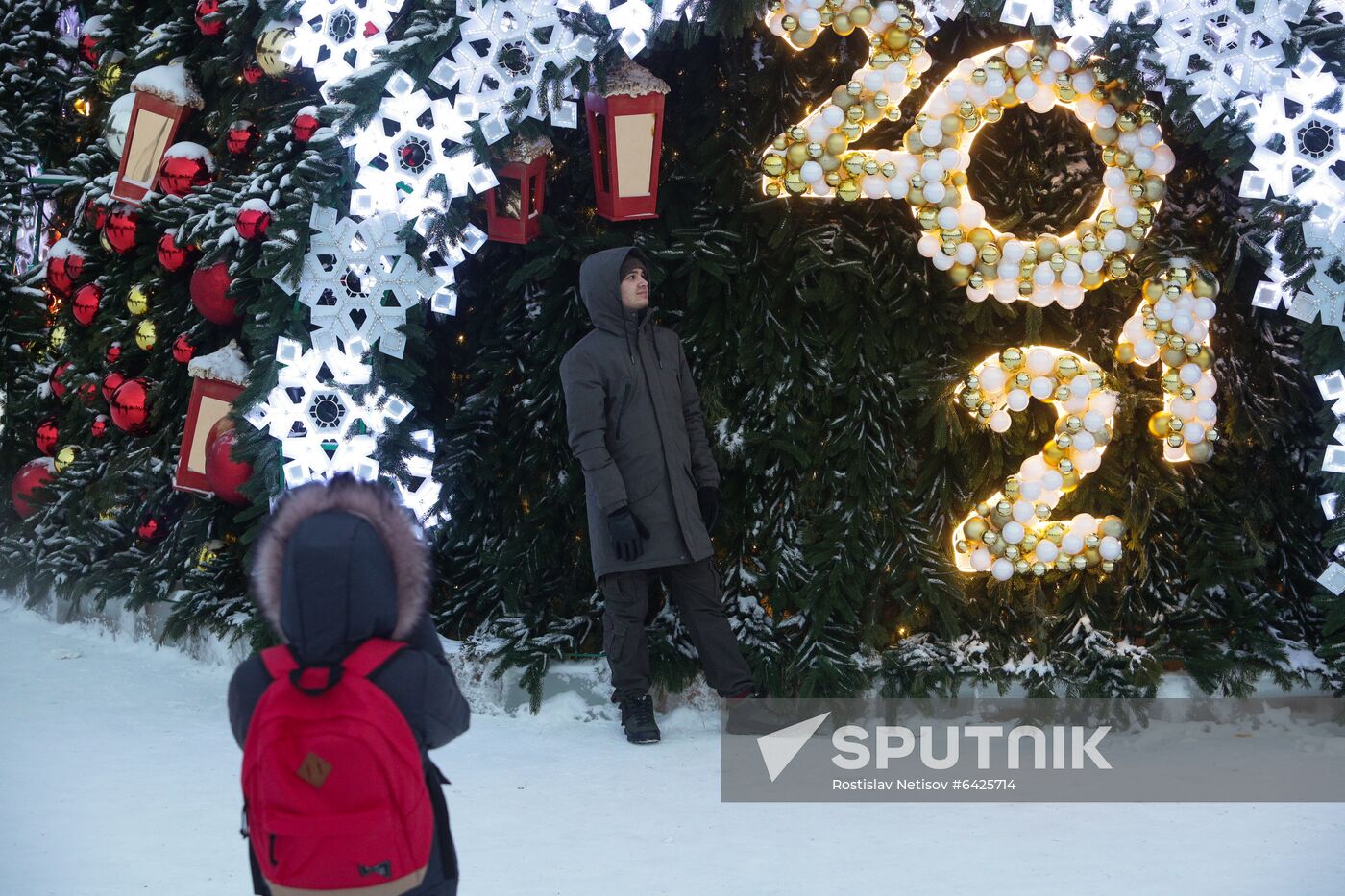 Russia New Year Preparations