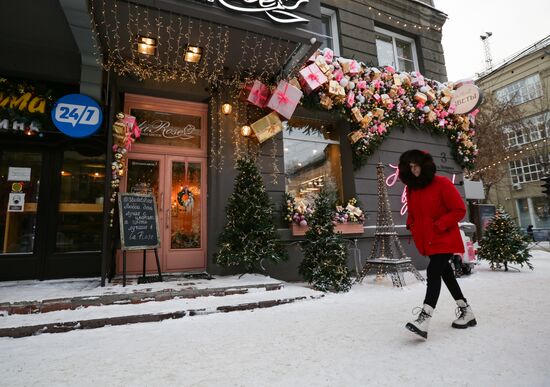 Russia New Year Preparations