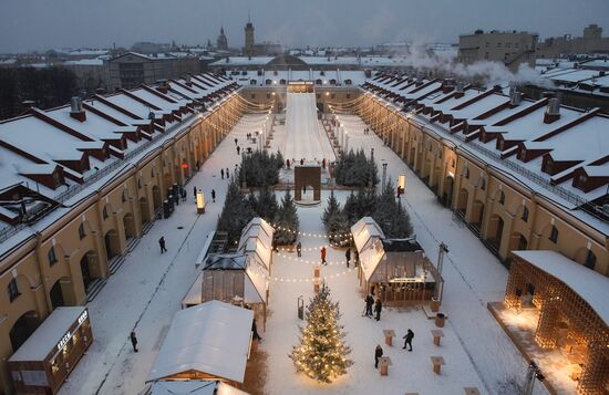 Russia New Year Preparations