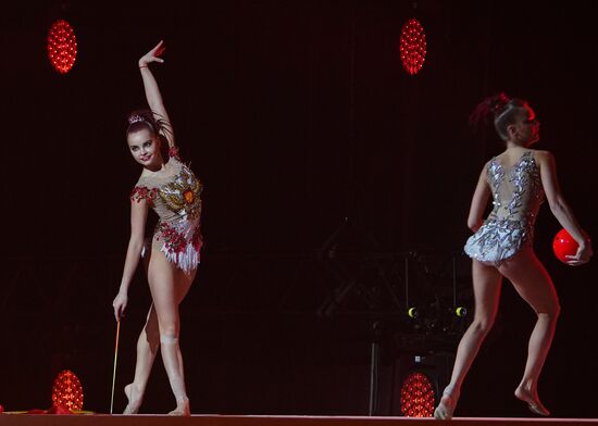 Russia Figure Skating Rhythmic Gymnastics Show