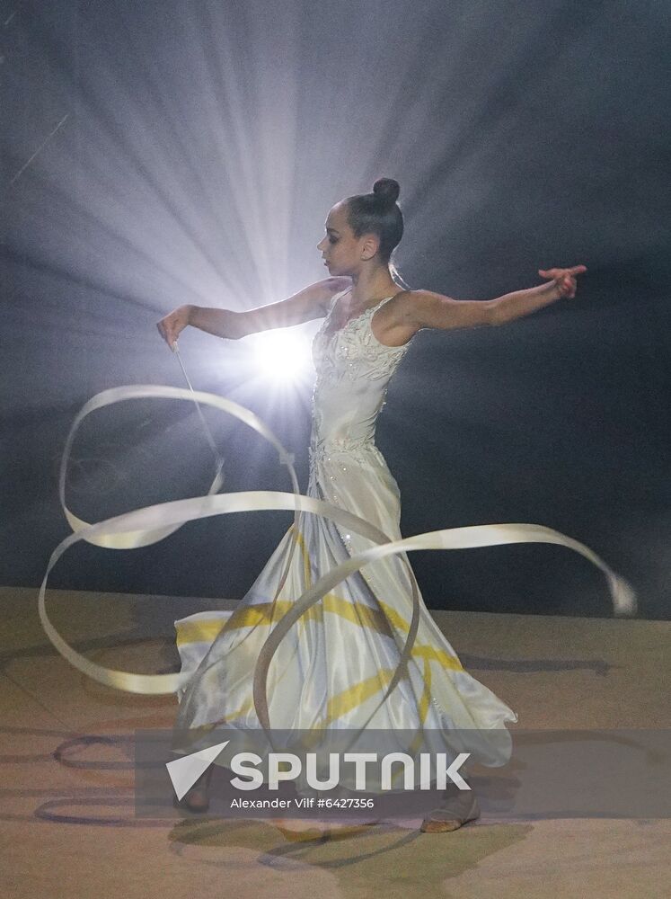 Russia Figure Skating Rhythmic Gymnastics Show