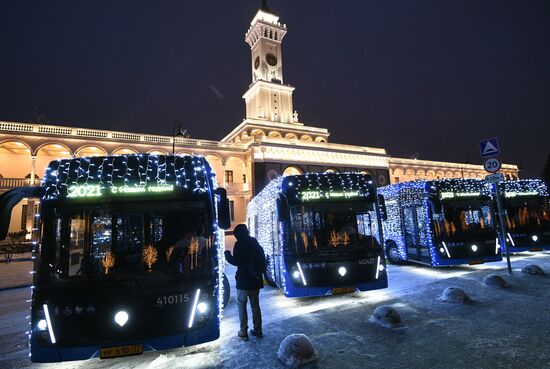 Russia New Year Preparations