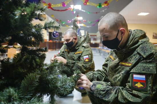 Russia New Year Preparations