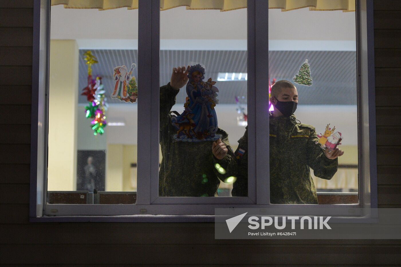 Russia New Year Preparations