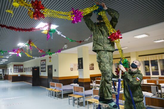 Russia New Year Preparations