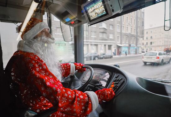 Russia New Year Preparations