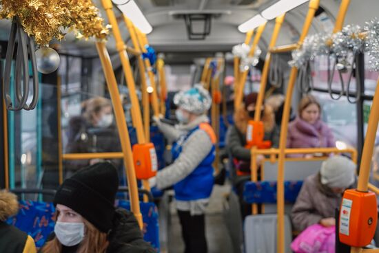 Russia New Year Preparations