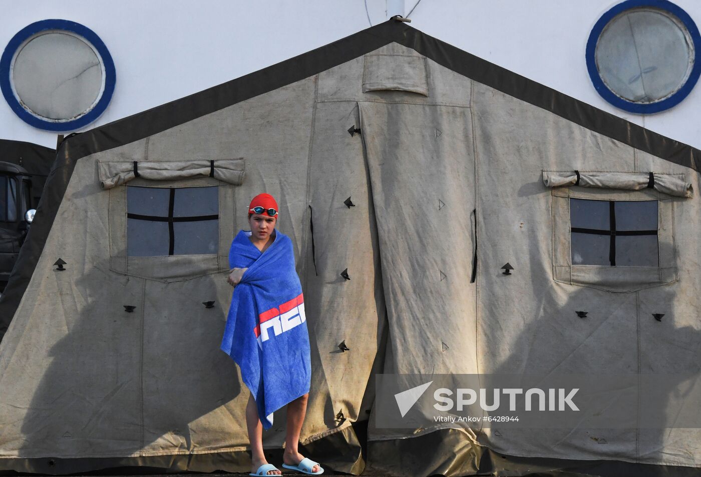 Russia Winter Swimming