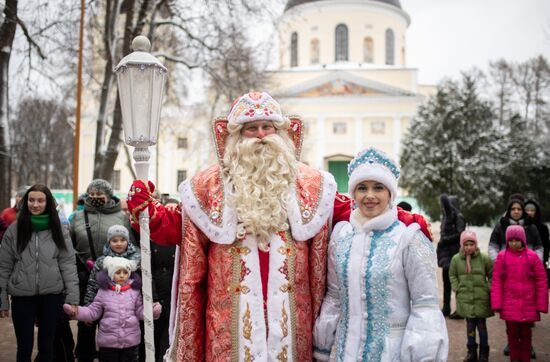 Russia New Year Preparations