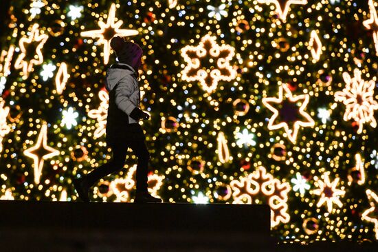 Russia New Year Preparations