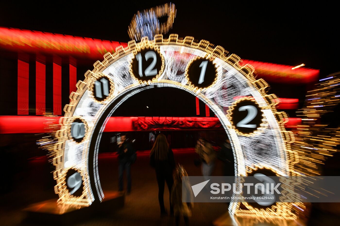 Russia New Year Preparations