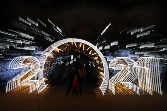 Russia New Year Preparations