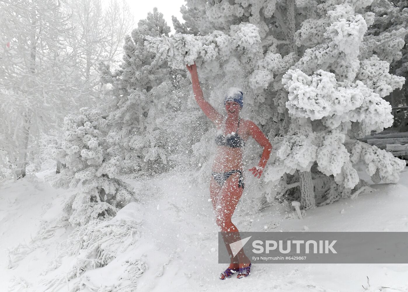 Russia Winter Swimming
