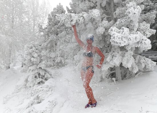 Russia Winter Swimming