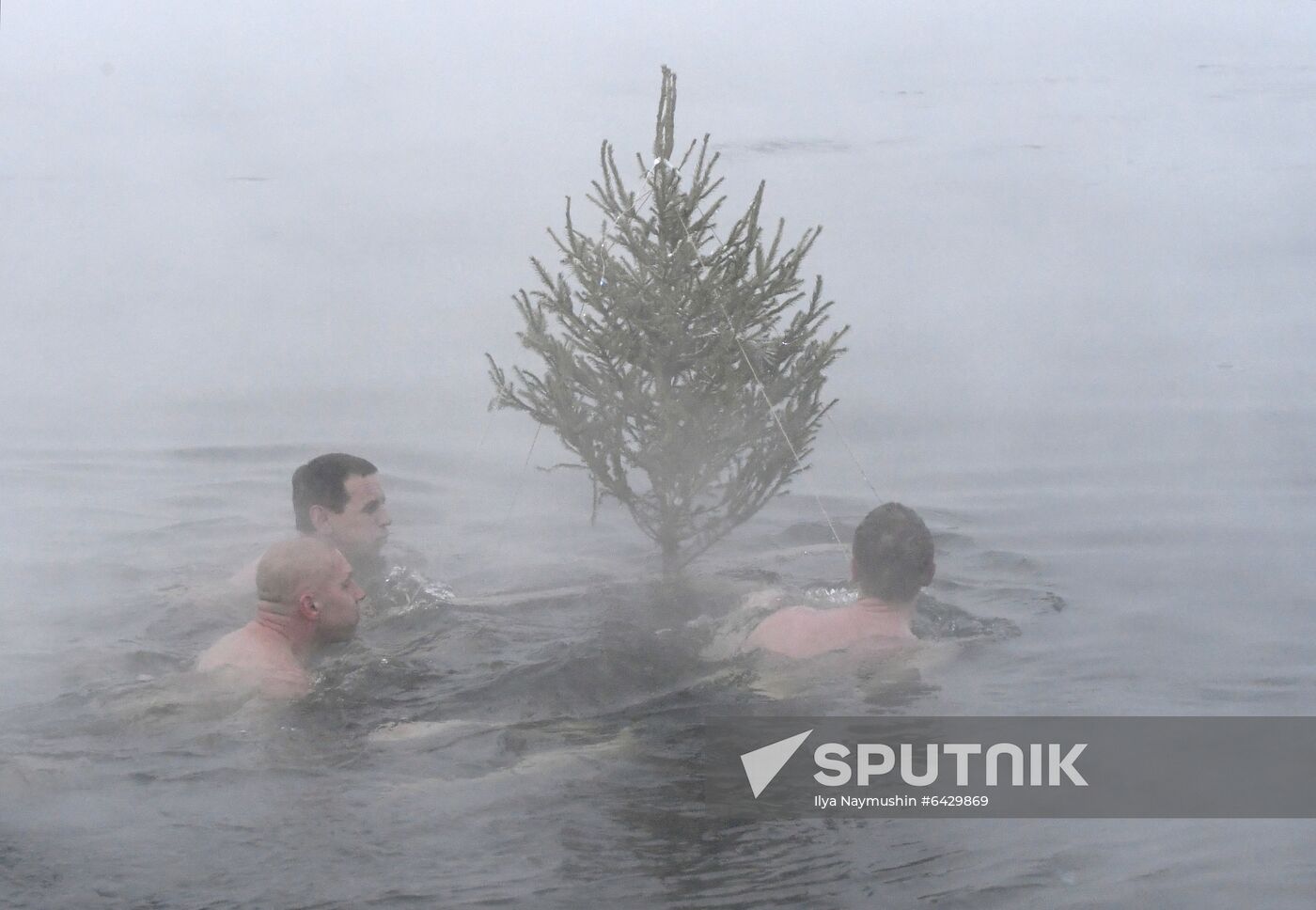 Russia Winter Swimming