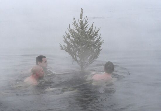 Russia Winter Swimming