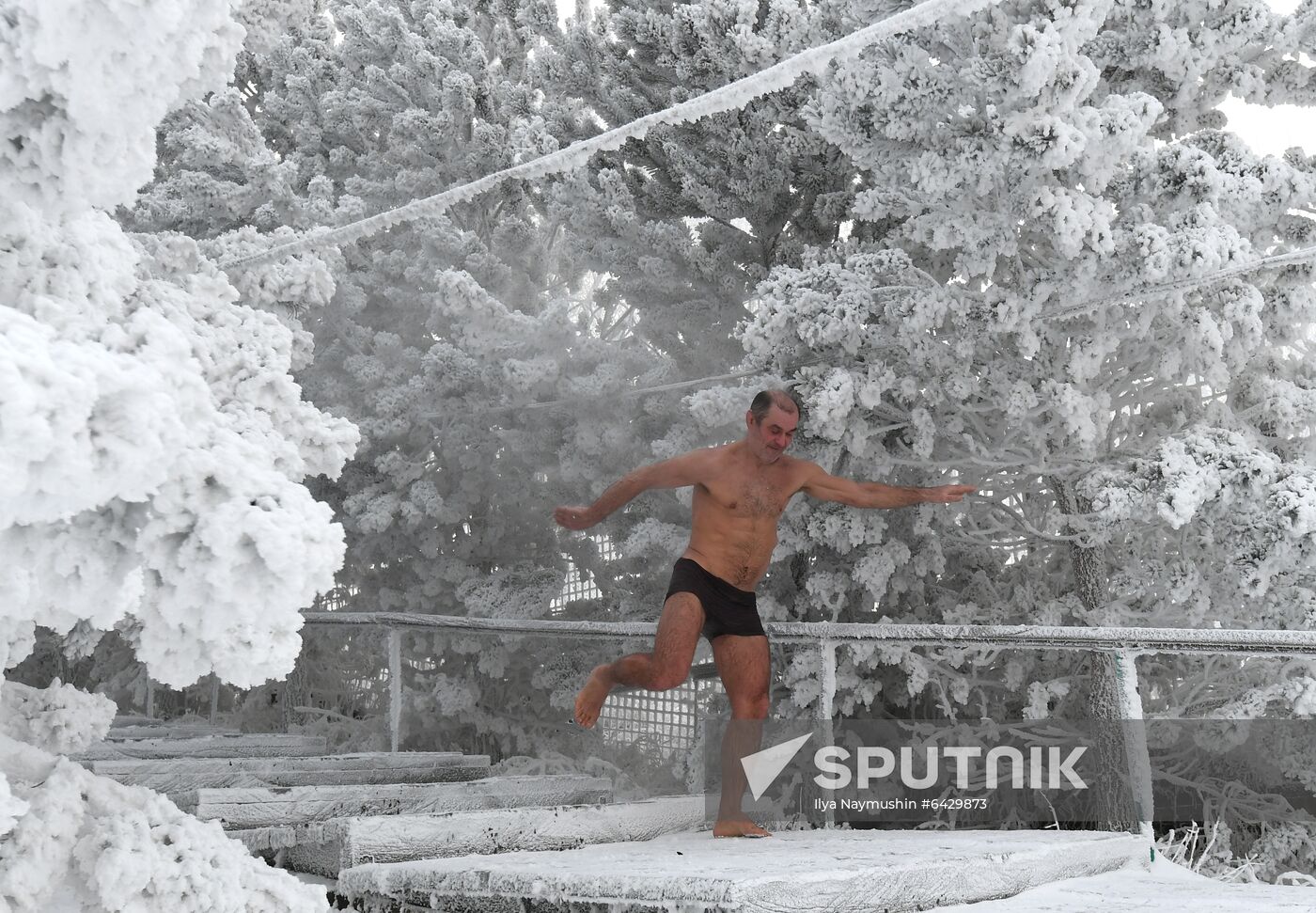 Russia Winter Swimming
