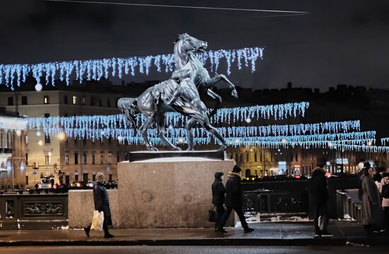 Russia New Year Preparations