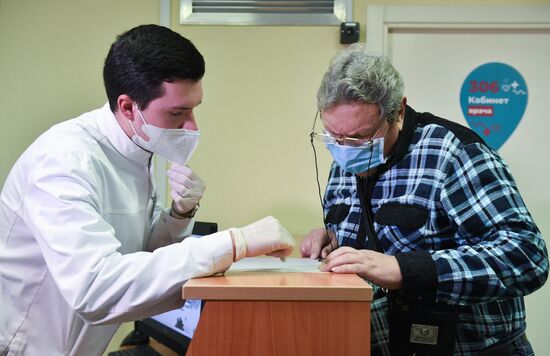 Russia Coronavirus Vaccination