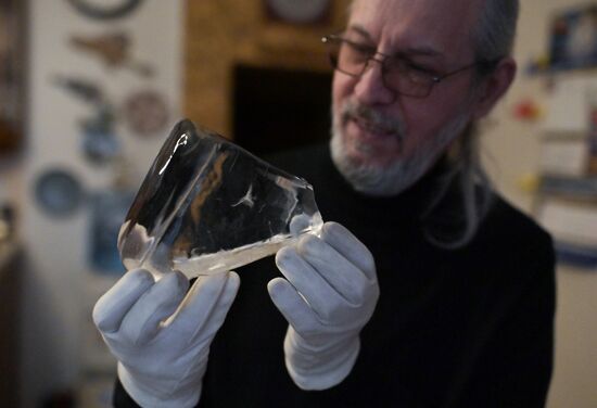 Russia Ice Miniature Book