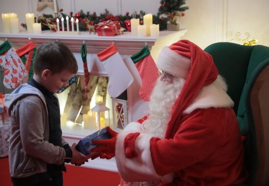 Russia New Year Preparations