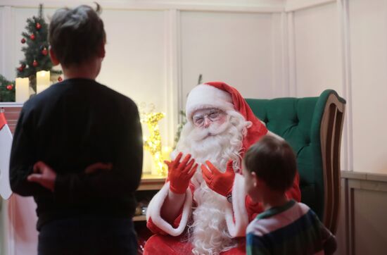 Russia New Year Preparations