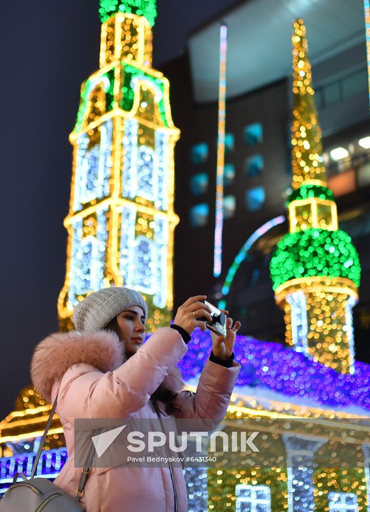 Russia New Year Preparations