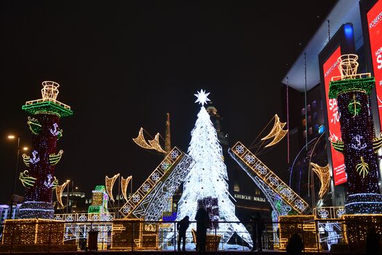 Russia New Year Preparations