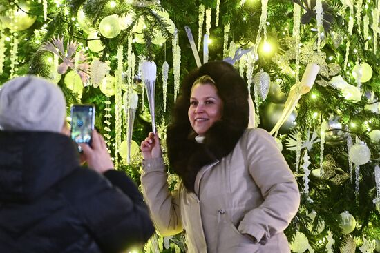 Russia New Year Preparations