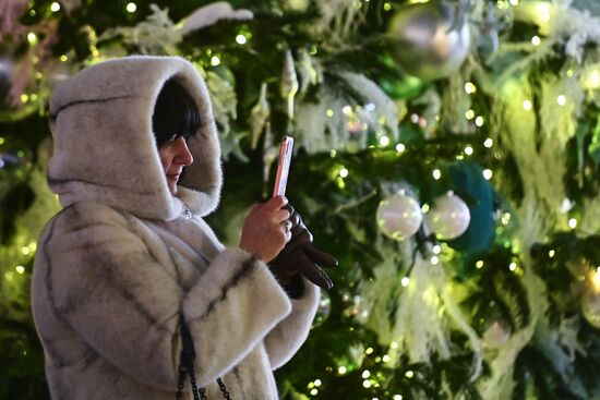 Russia New Year Preparations