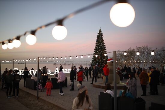 Russia New Year Preparations