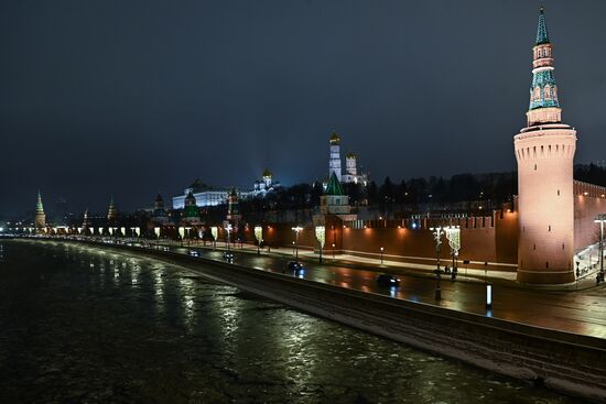 Russia New Year Preparations