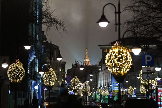 Russia New Year Preparations