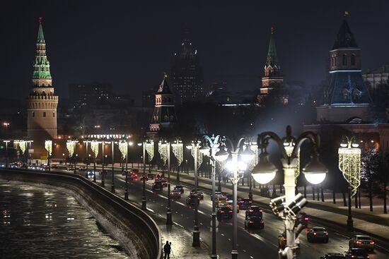 Russia New Year Preparations