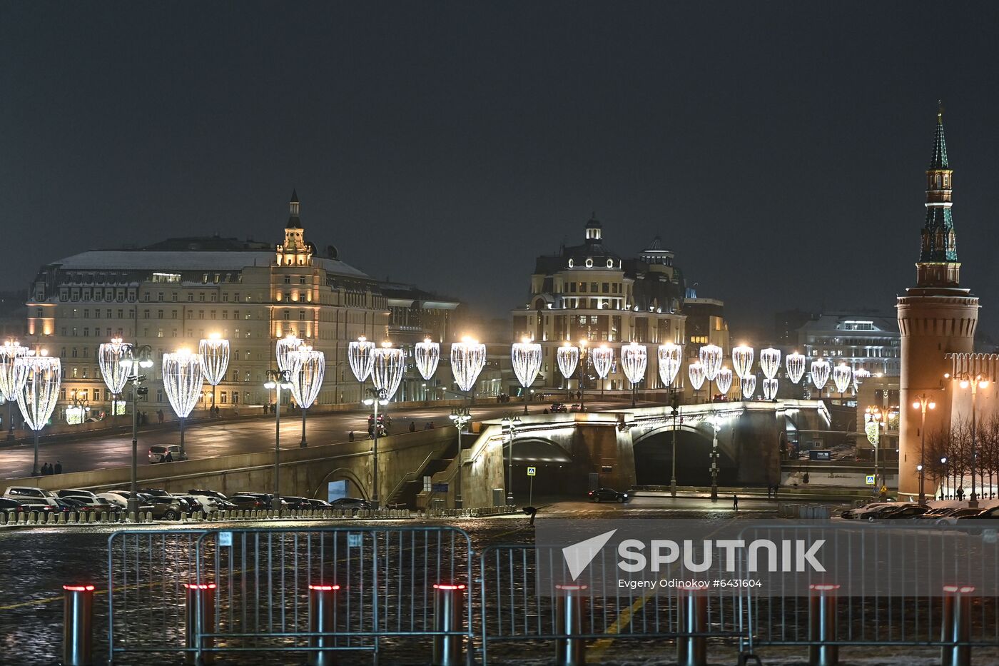 Russia New Year Preparations