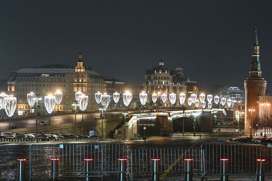 Russia New Year Preparations